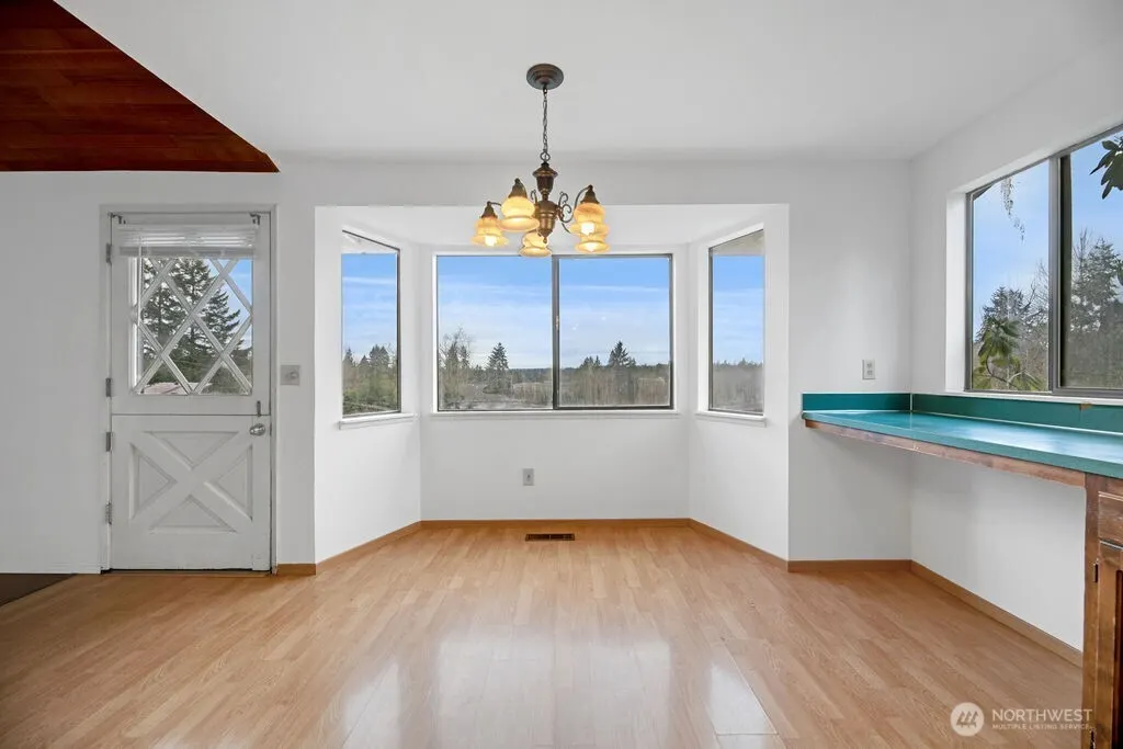 4011 228th Street SE, Bothell, WA 98021-9041