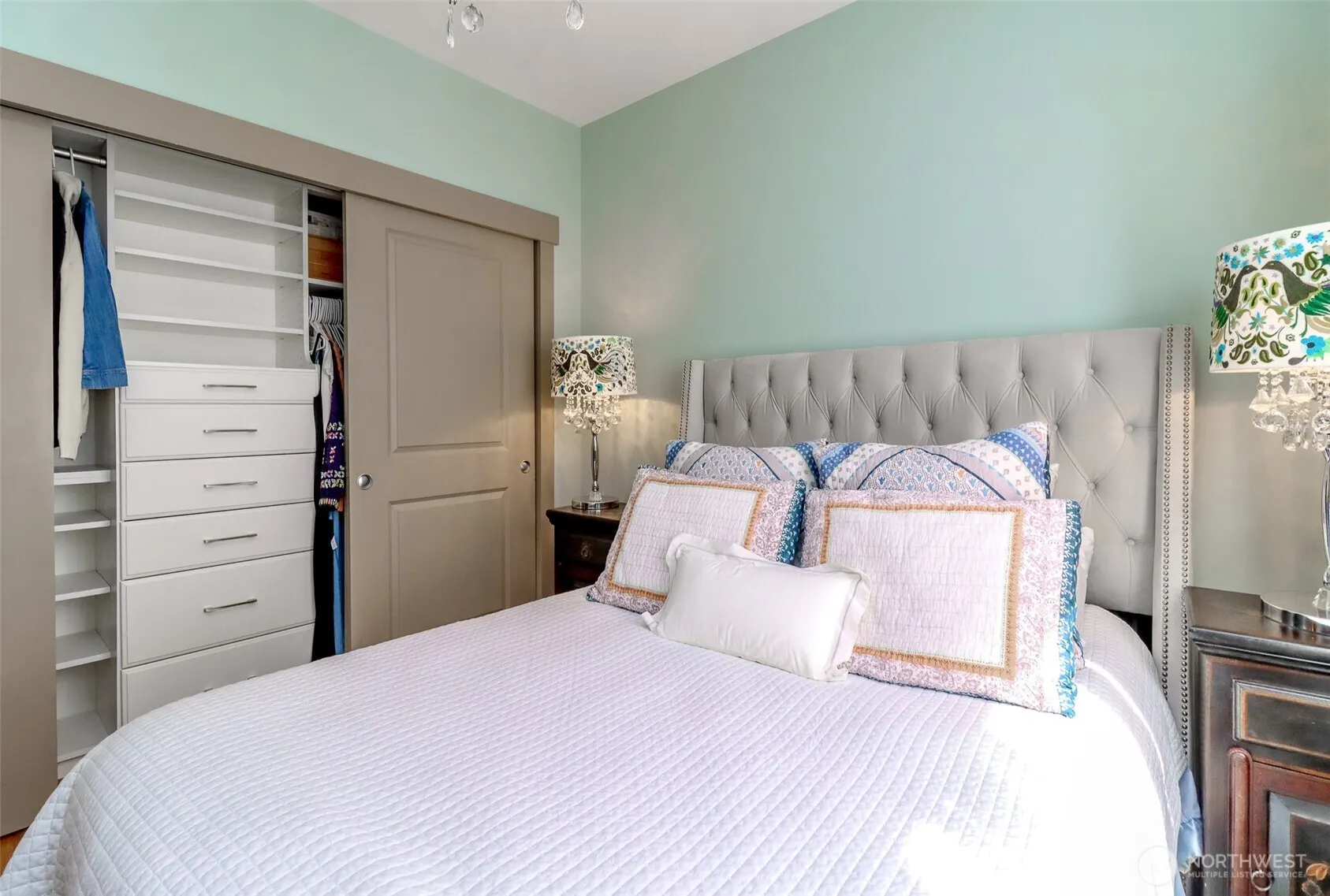1840 25th Avenue NE #204, Issaquah, WA 98029