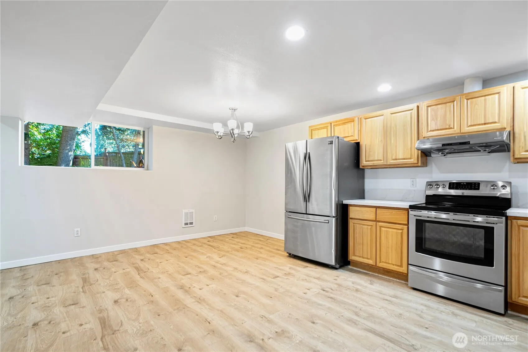 12621 SE 166th Street , Renton, WA 98058