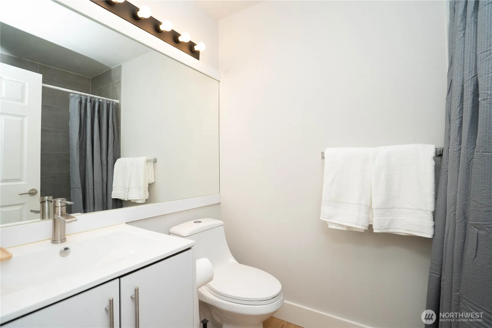 4815 NE 5th Street , Renton, WA 98059