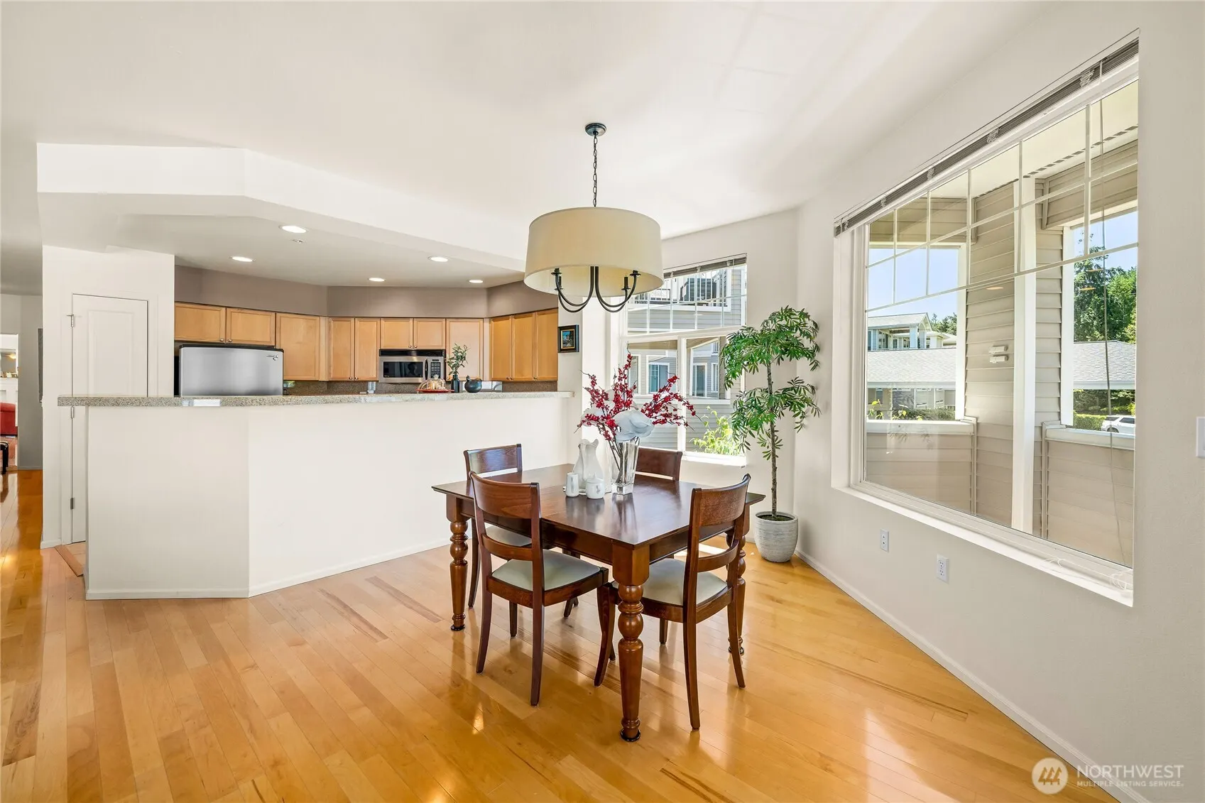 2244 SE 132nd Avenue #B217, Bellevue, WA 98005