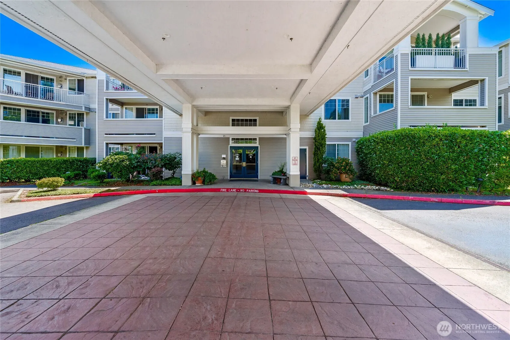 2244 SE 132nd Avenue #B217, Bellevue, WA 98005
