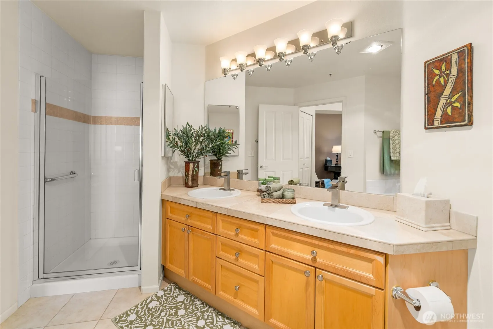 2244 SE 132nd Avenue #B217, Bellevue, WA 98005