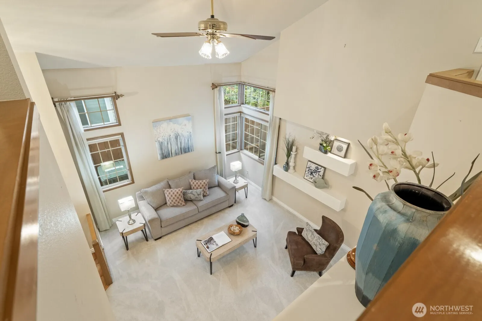 20410 Hollyhills Drive NE, Bothell, WA 98011