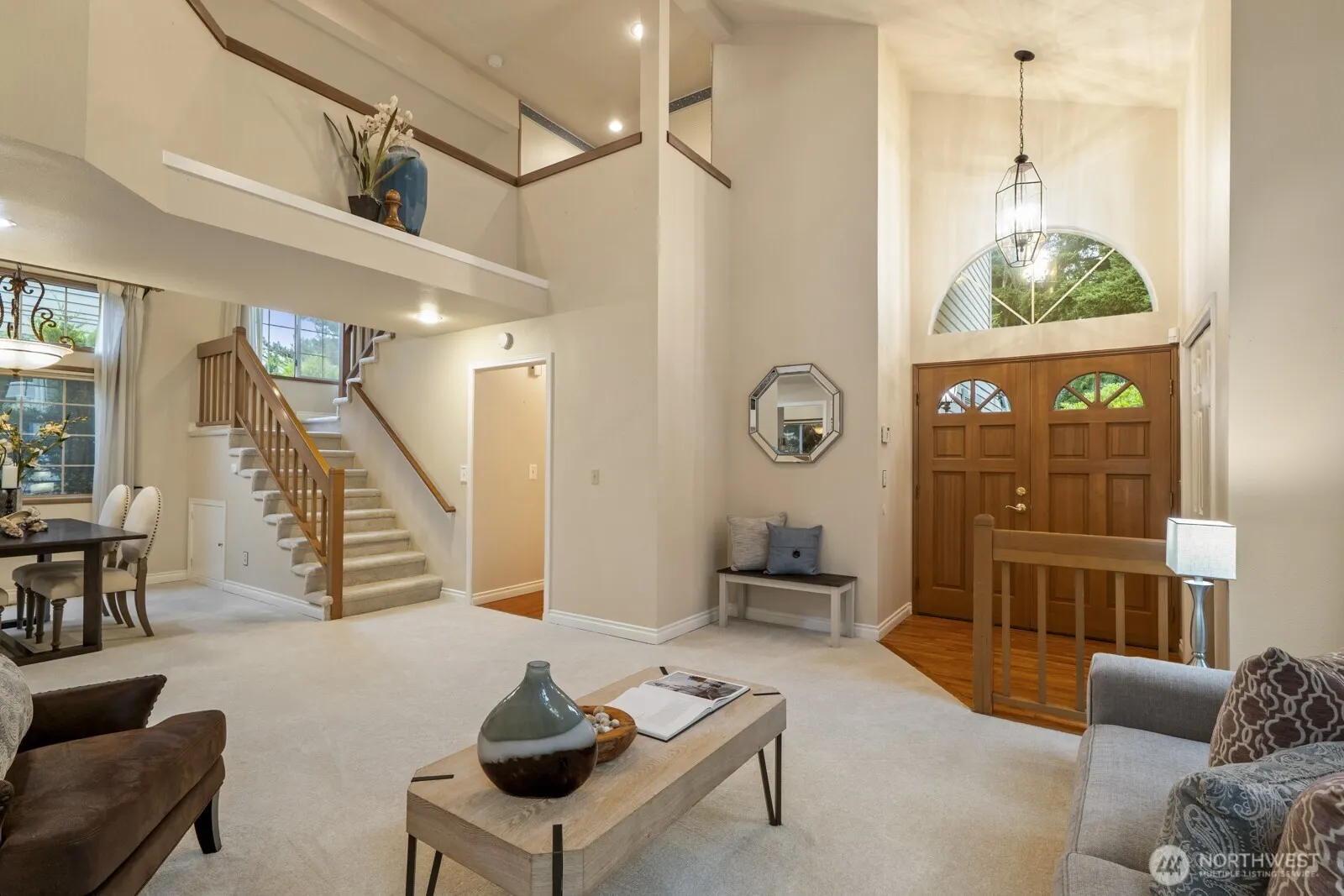20410 Hollyhills Drive NE, Bothell, WA 98011