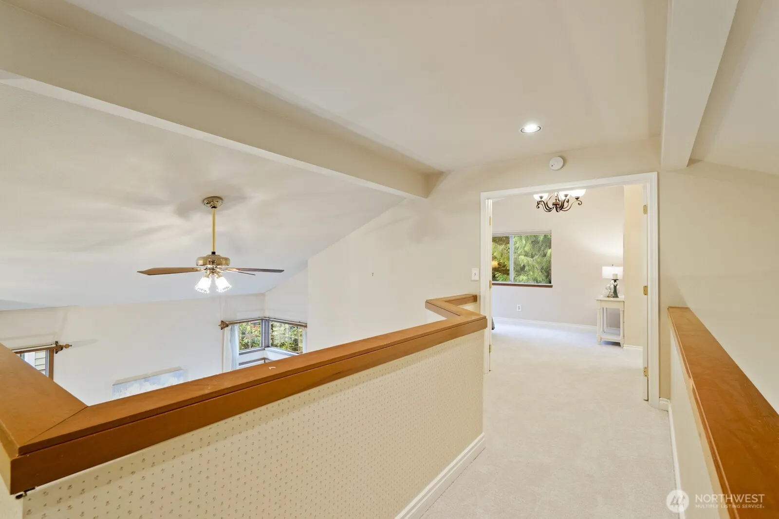 20410 Hollyhills Drive NE, Bothell, WA 98011
