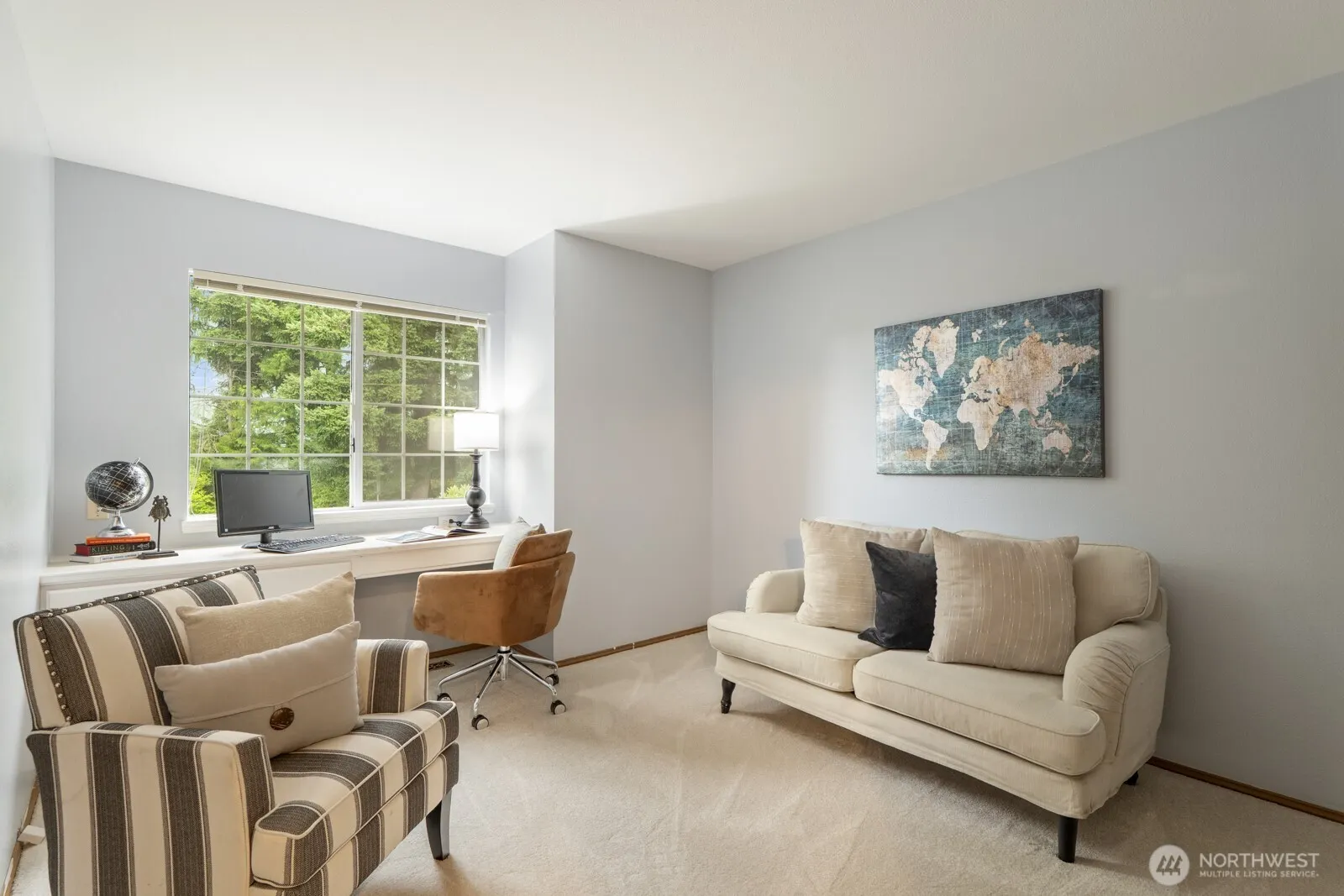20410 Hollyhills Drive NE, Bothell, WA 98011