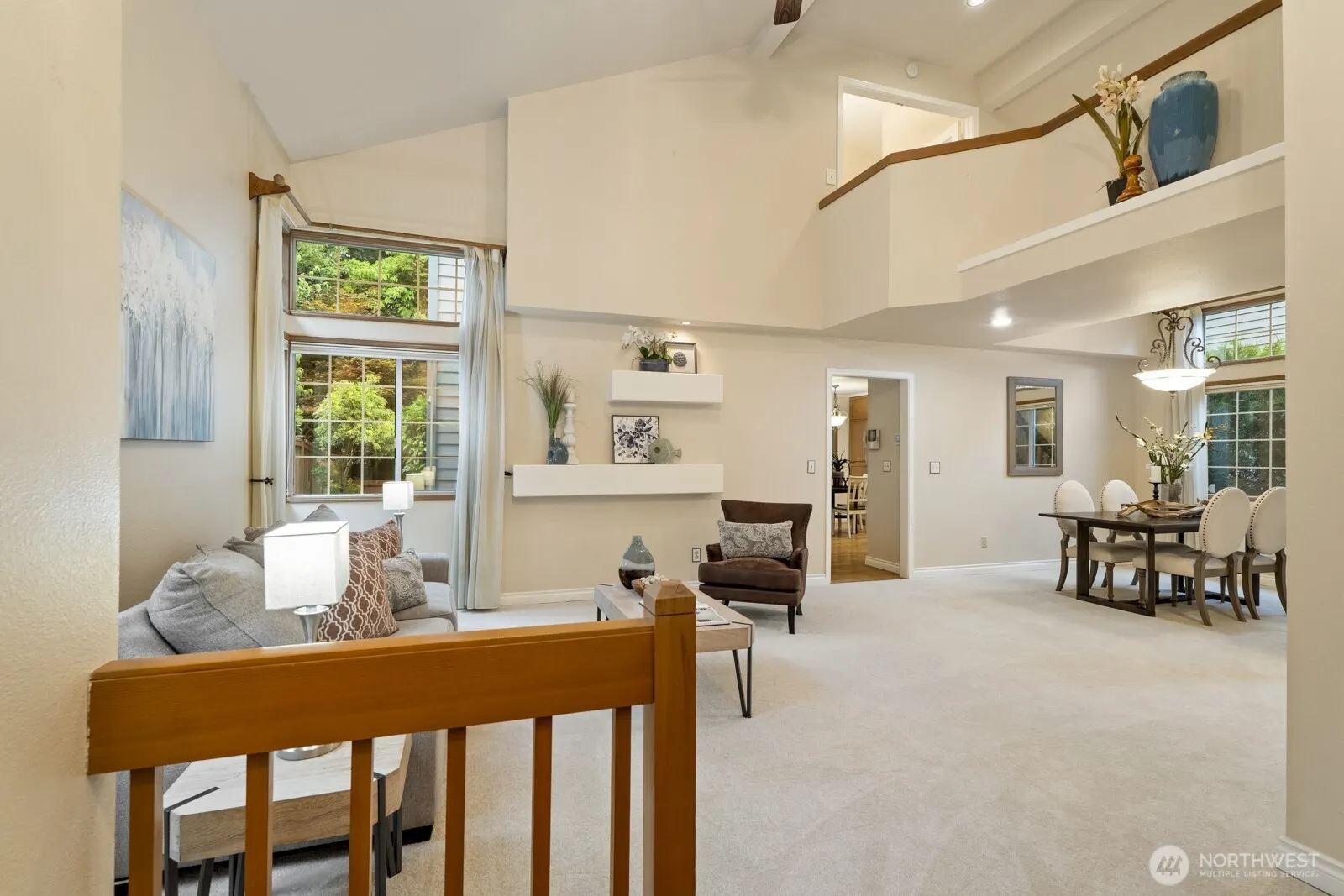 20410 Hollyhills Drive NE, Bothell, WA 98011