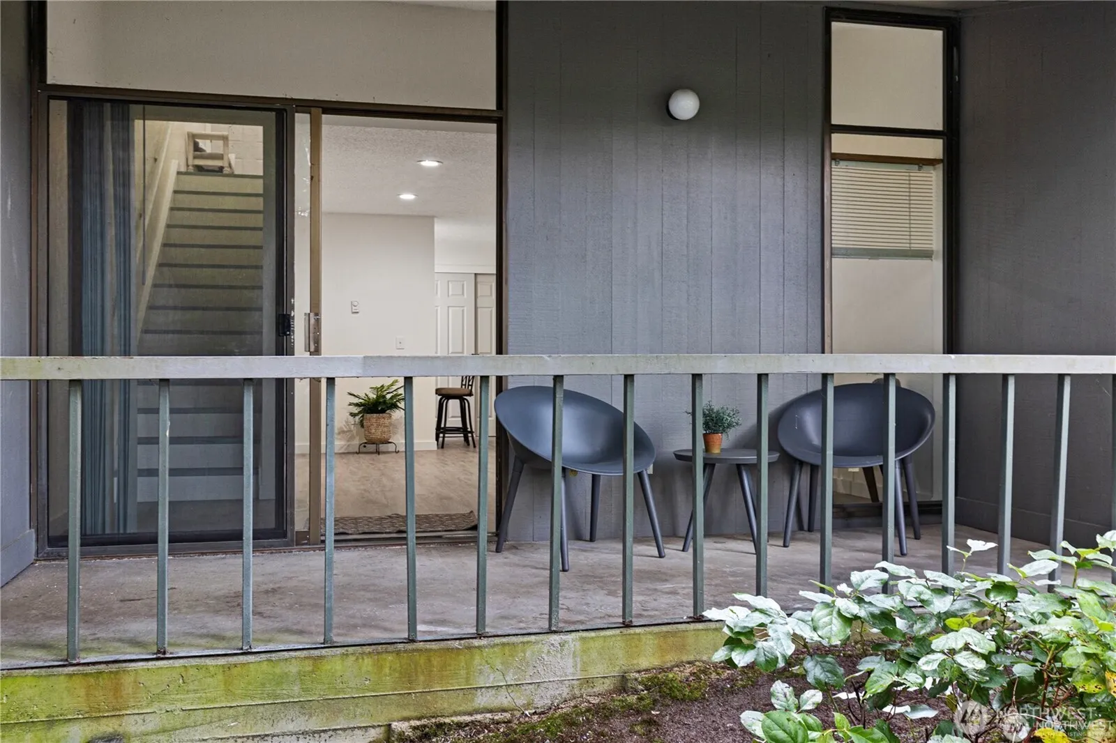 13838 NE 60th Street #165, Redmond, WA 98052