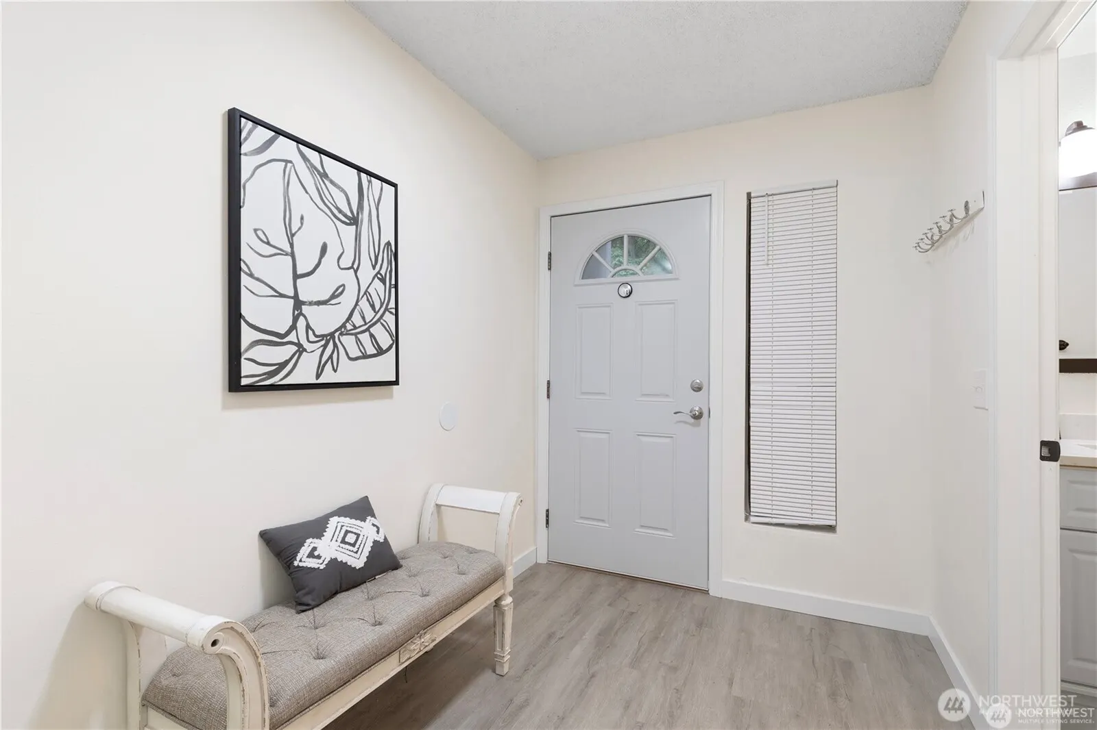 13838 NE 60th Street #165, Redmond, WA 98052