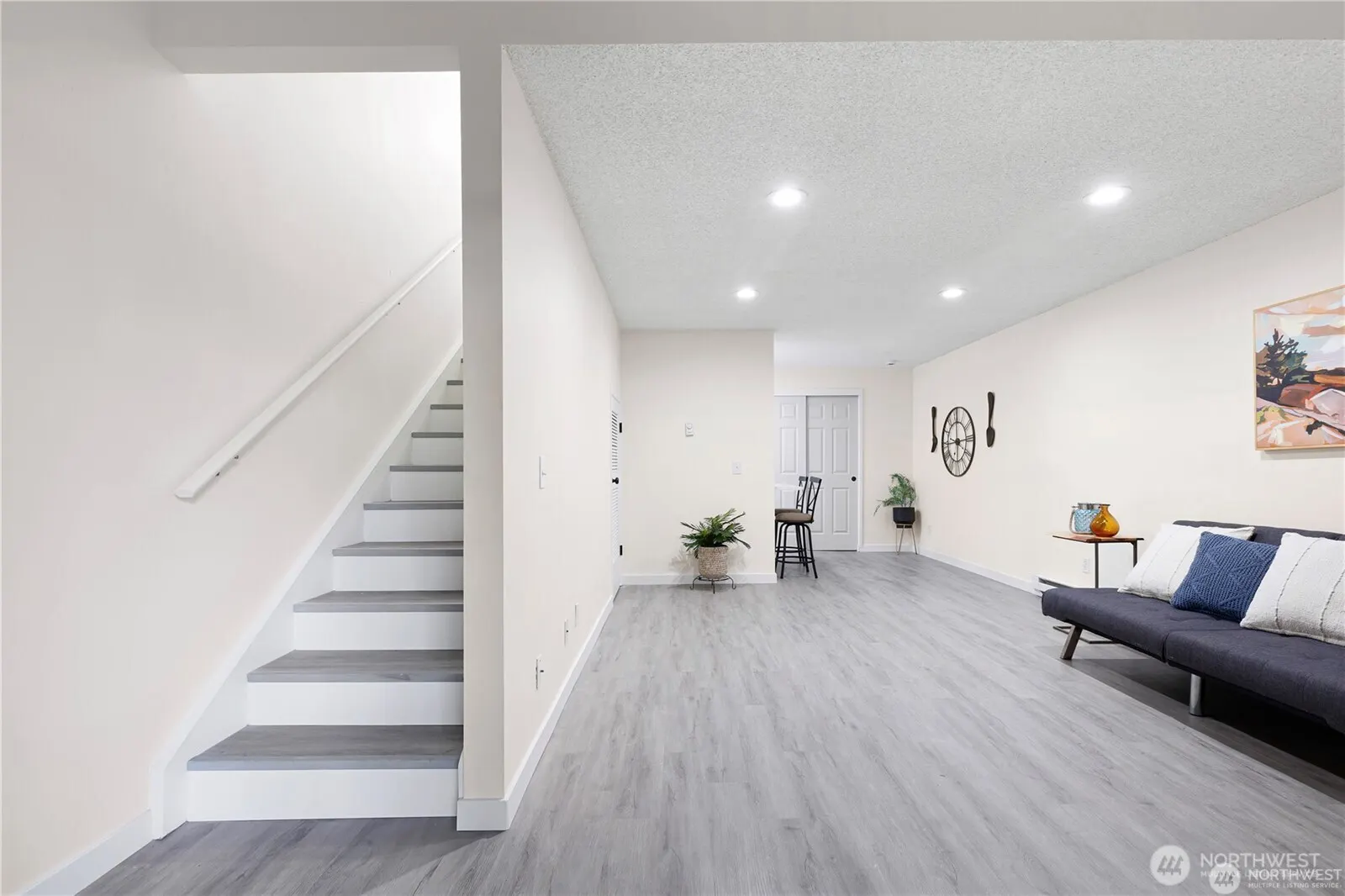 13838 NE 60th Street #165, Redmond, WA 98052