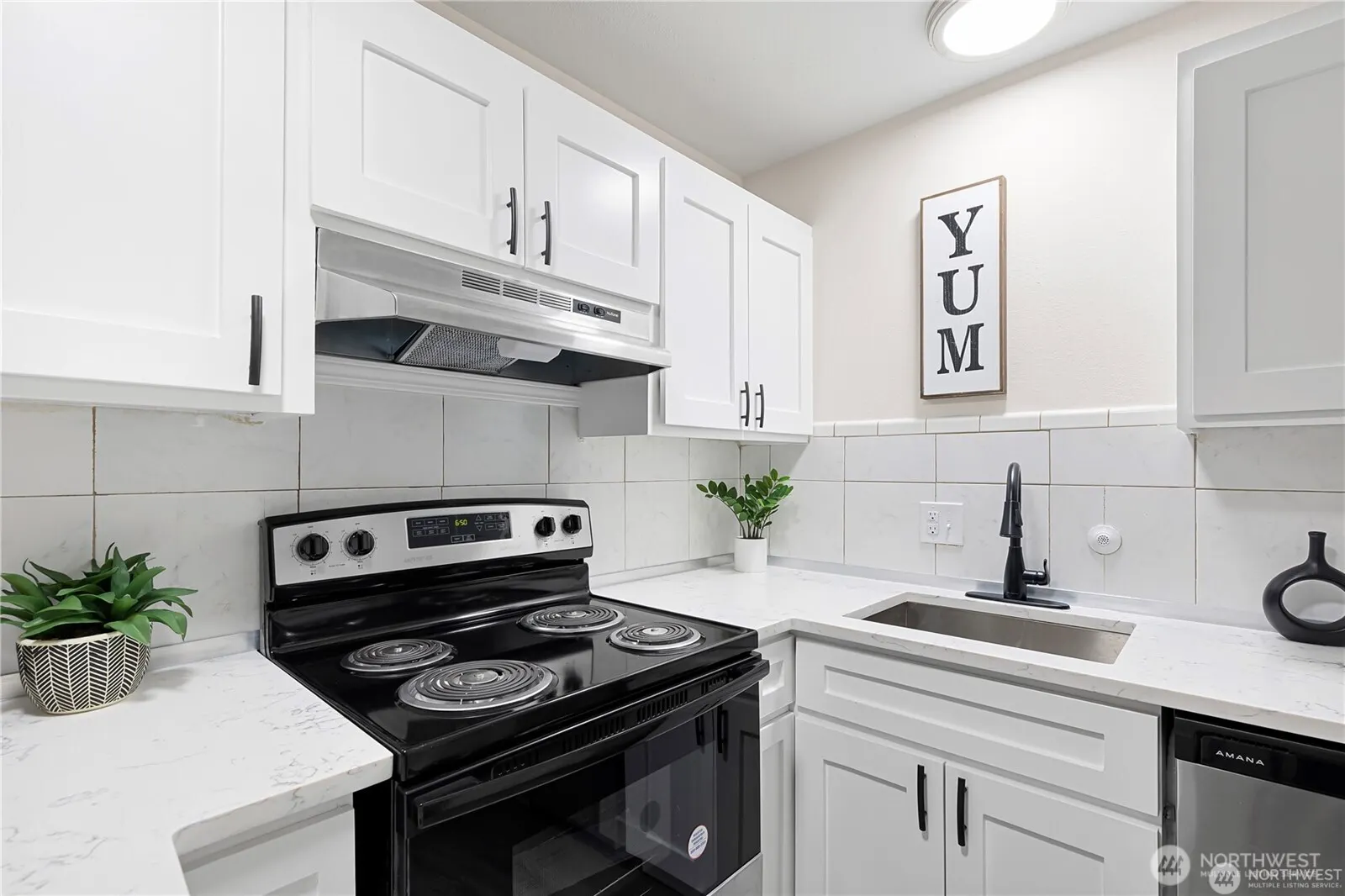13838 NE 60th Street #165, Redmond, WA 98052