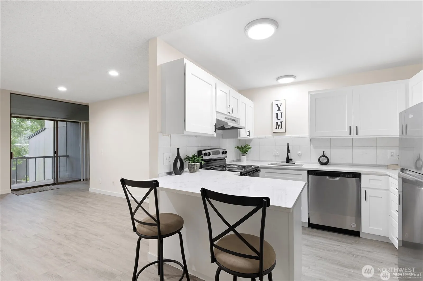 13838 NE 60th Street #165, Redmond, WA 98052