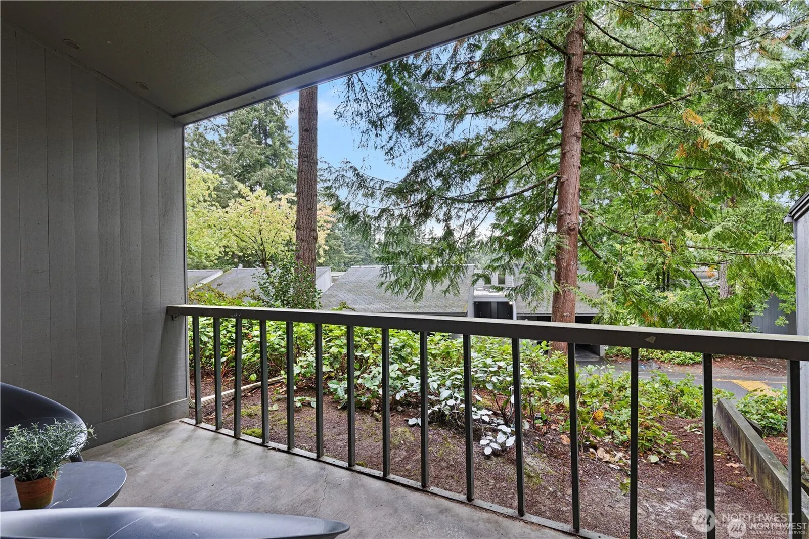 13838 NE 60th Street #165, Redmond, WA 98052