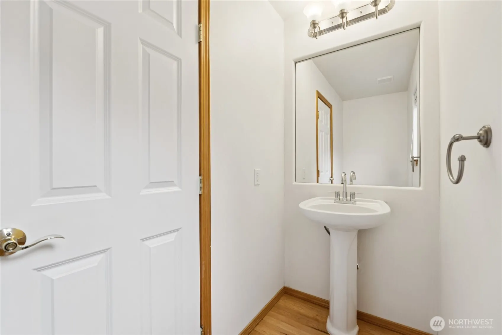 17229 12th Place W, Lynnwood, WA 98037-8221