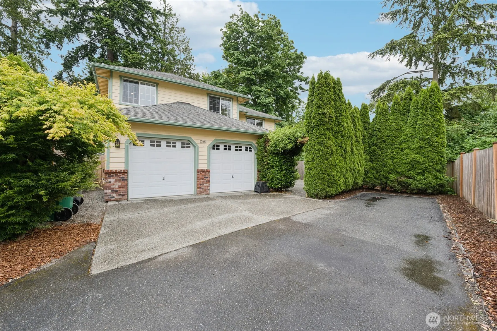 17229 12th Place W, Lynnwood, WA 98037-8221