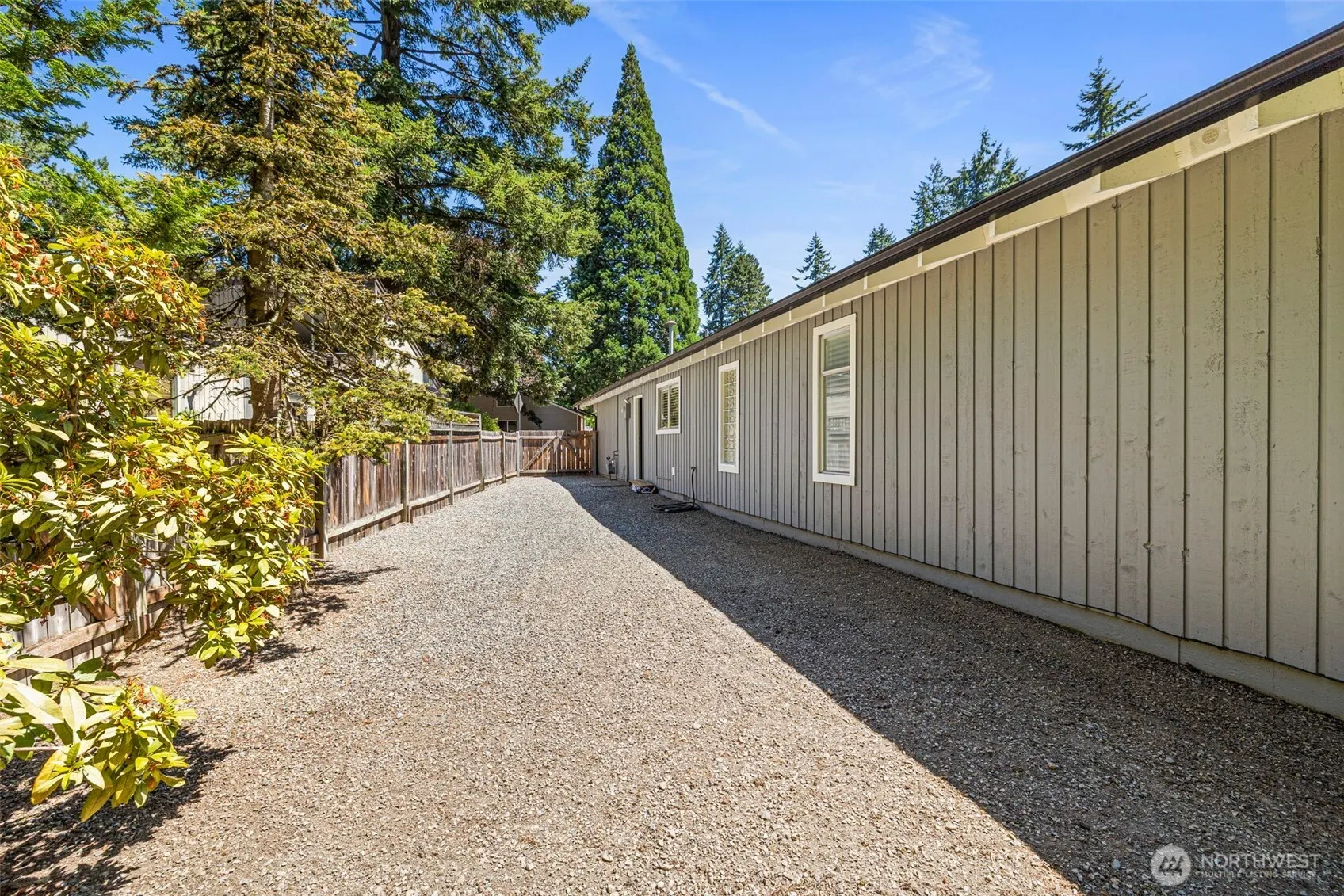 6401 146th Avenue NE, Redmond, WA 98052