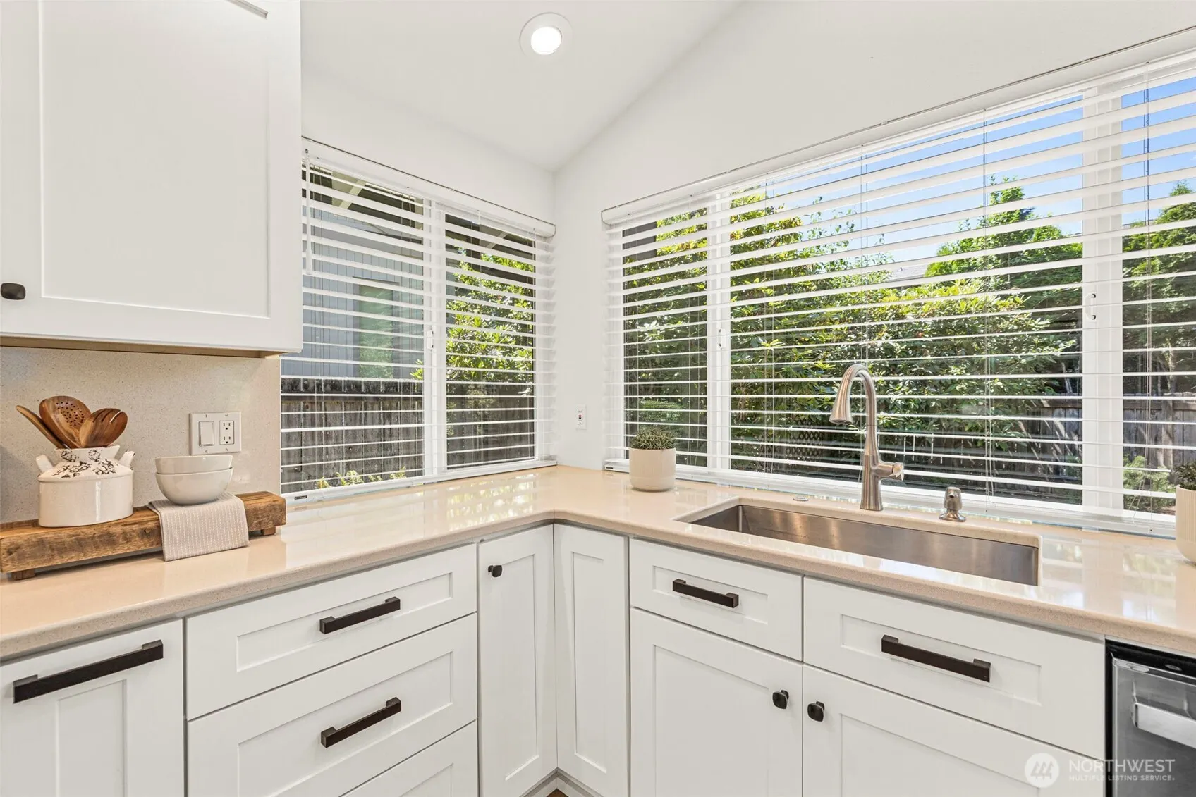 6401 146th Avenue NE, Redmond, WA 98052