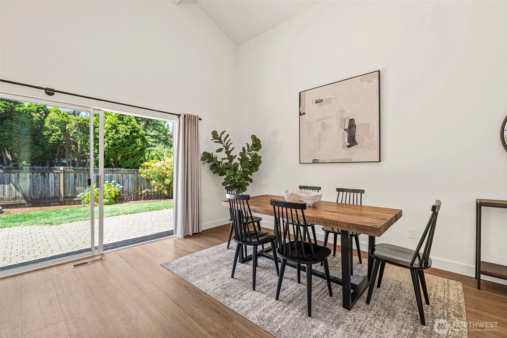 6401 146th Avenue NE, Redmond, WA 98052