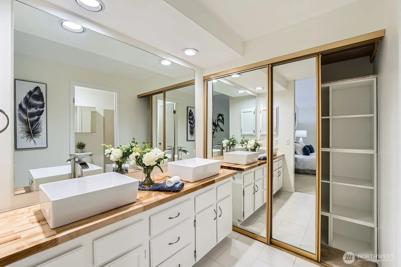 16142 SE 33rd Lane Unit #1001 , Bellevue, WA 98008