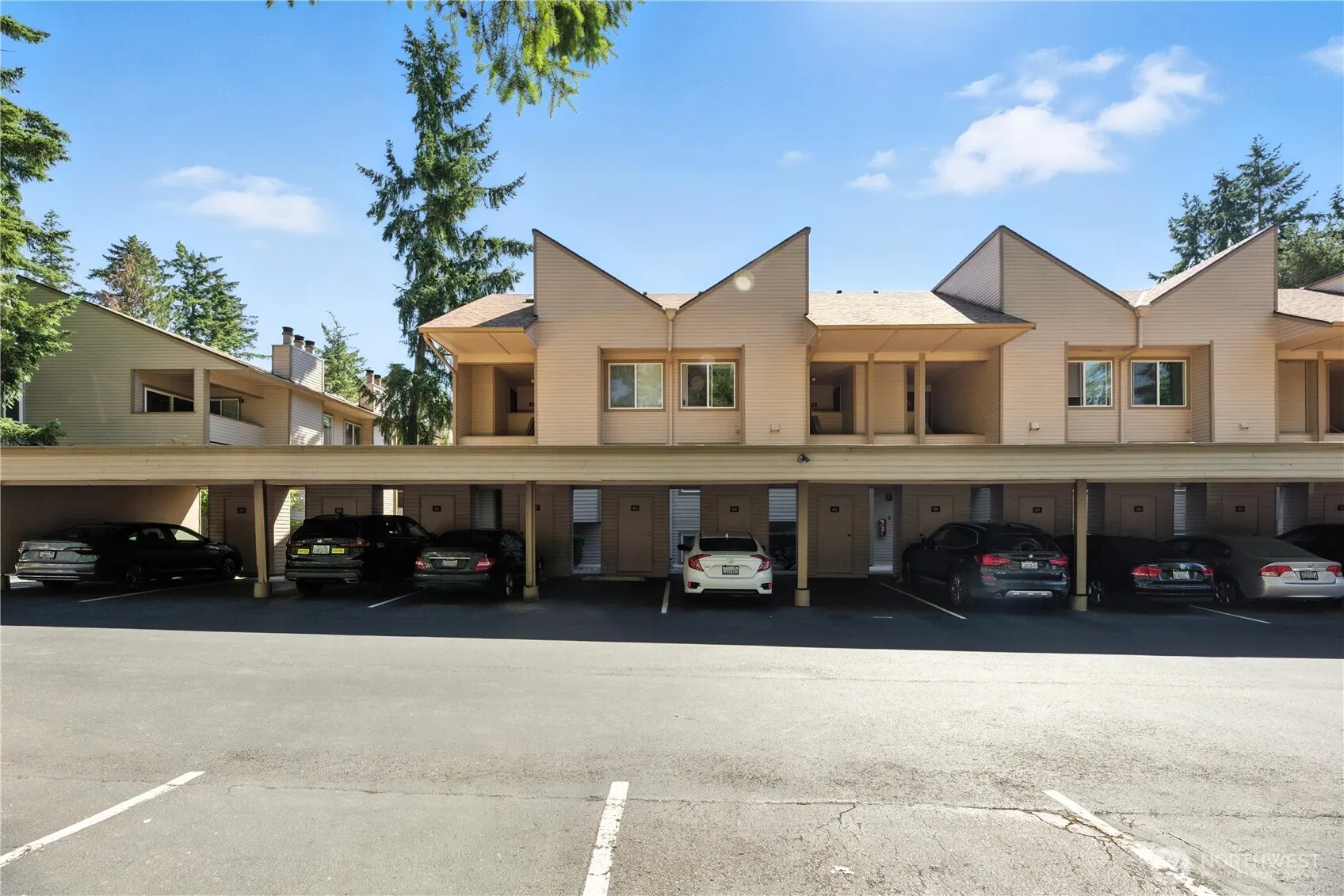 4404 146th Place NE #N16, Bellevue, WA 98007