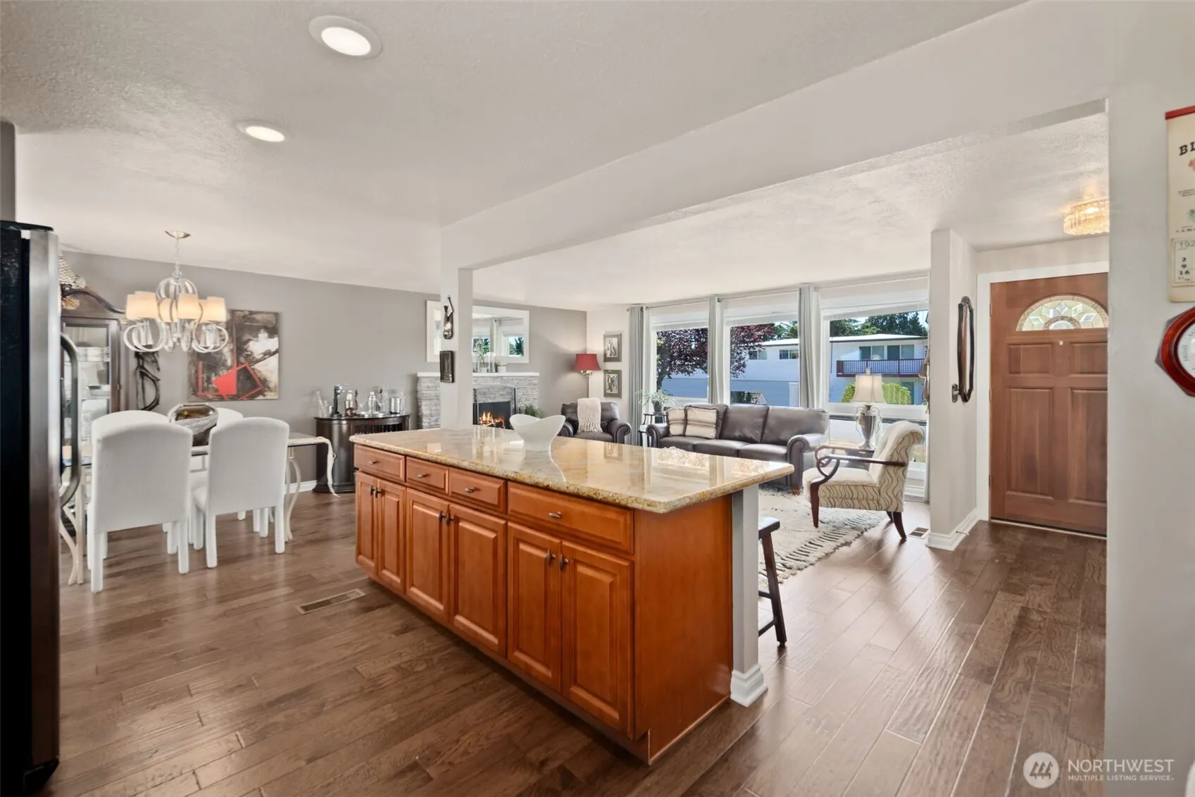 20912 125th Avenue SE, Kent, WA 98031