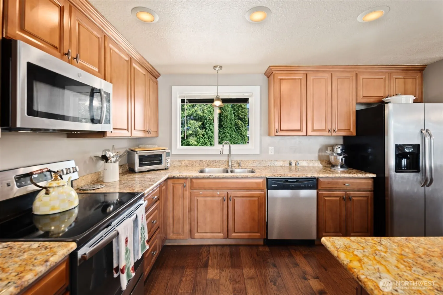 20912 125th Avenue SE, Kent, WA 98031
