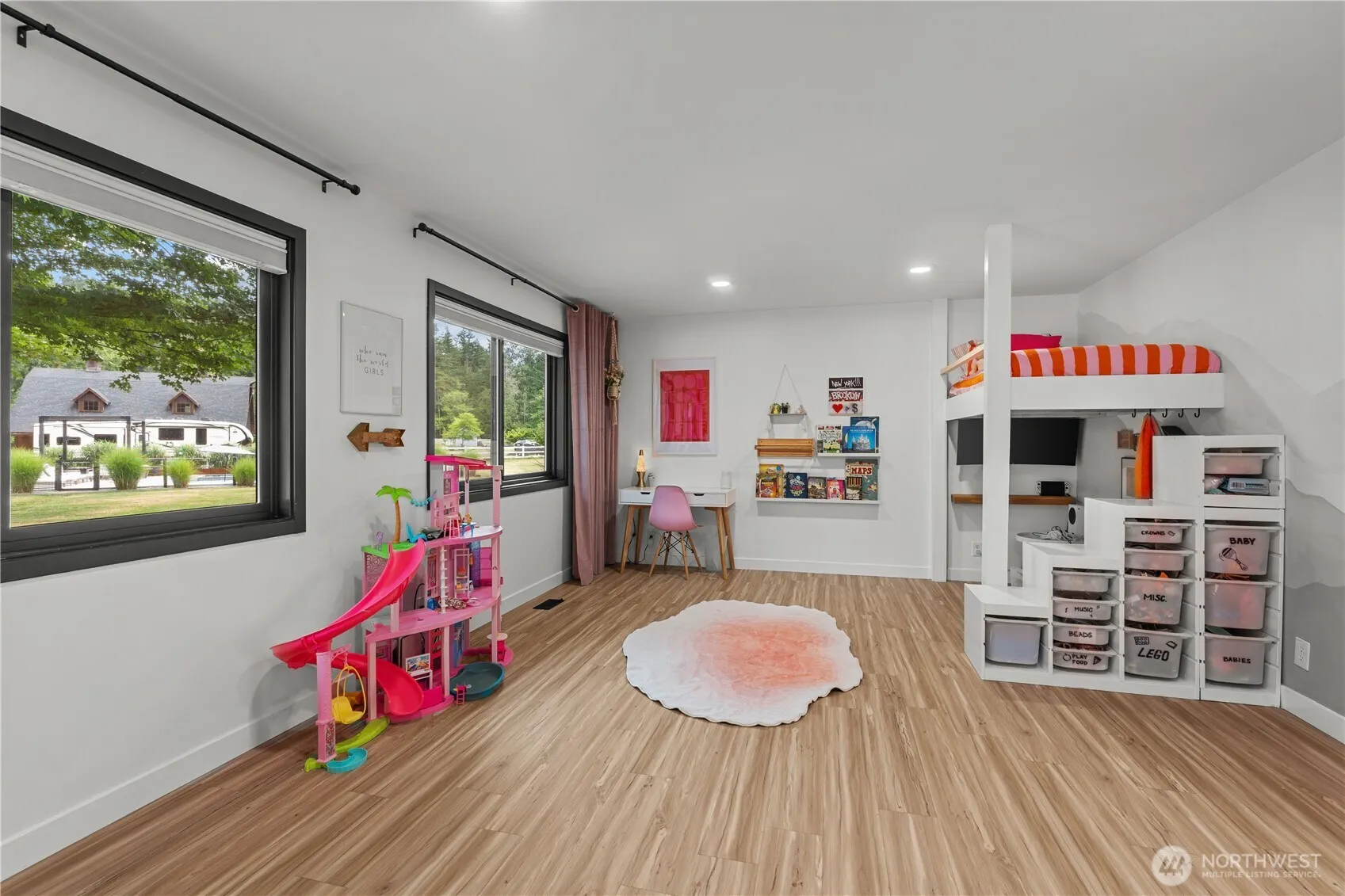 15108 238th Avenue SE, Issaquah, WA 98027
