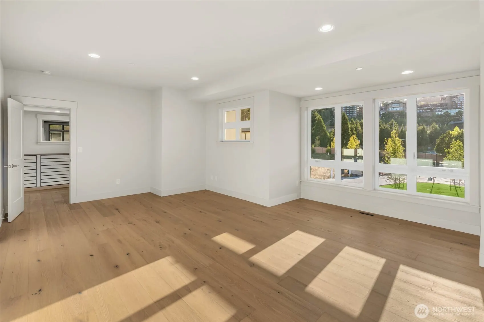 21041 SE 80th Street , Issaquah, WA 98027
