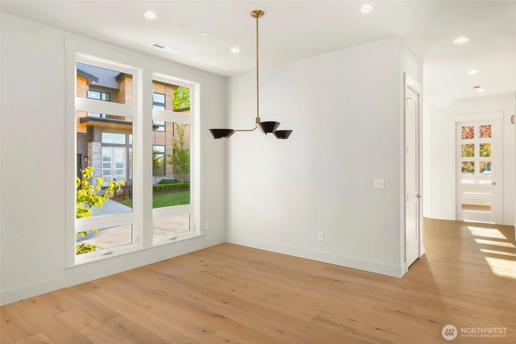 21041 SE 80th Street , Issaquah, WA 98027