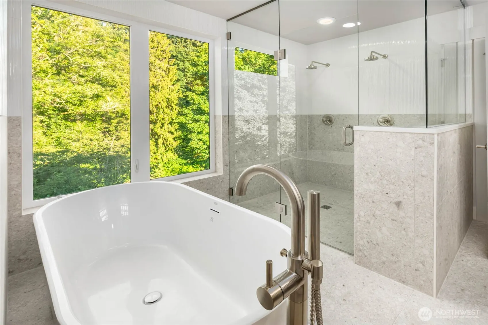 21041 SE 80th Street , Issaquah, WA 98027