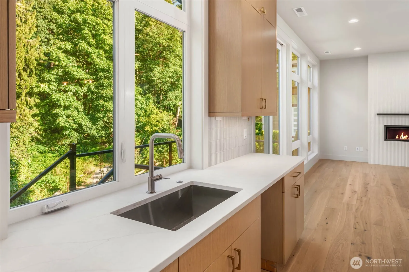 21041 SE 80th Street , Issaquah, WA 98027