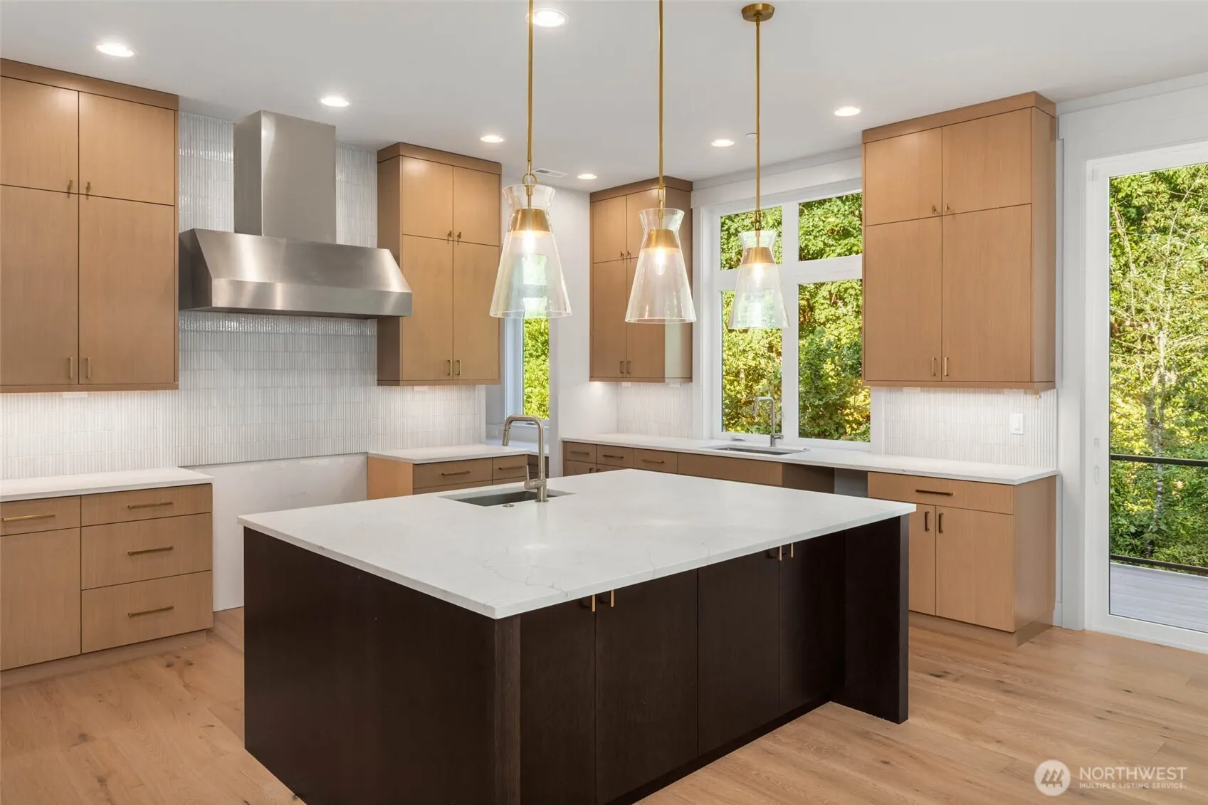 21041 SE 80th Street , Issaquah, WA 98027
