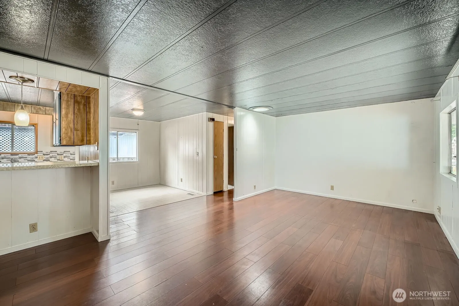 22608 112th Avenue SE, Kent, WA 98031