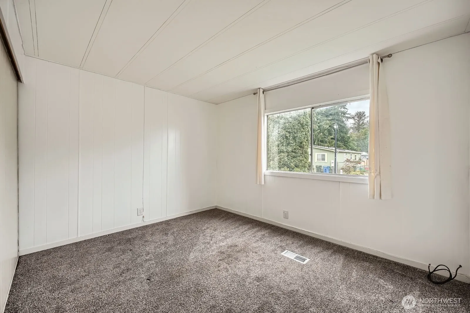 22608 112th Avenue SE, Kent, WA 98031