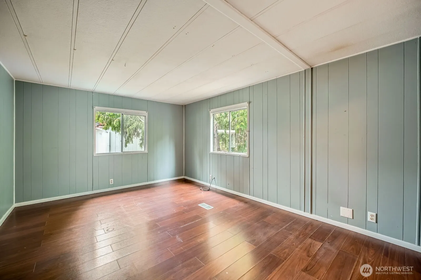 22608 112th Avenue SE, Kent, WA 98031