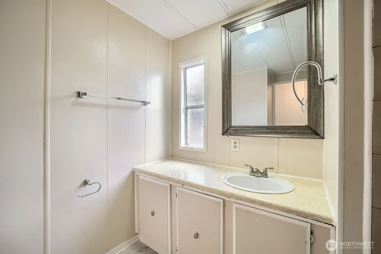 22608 112th Avenue SE, Kent, WA 98031