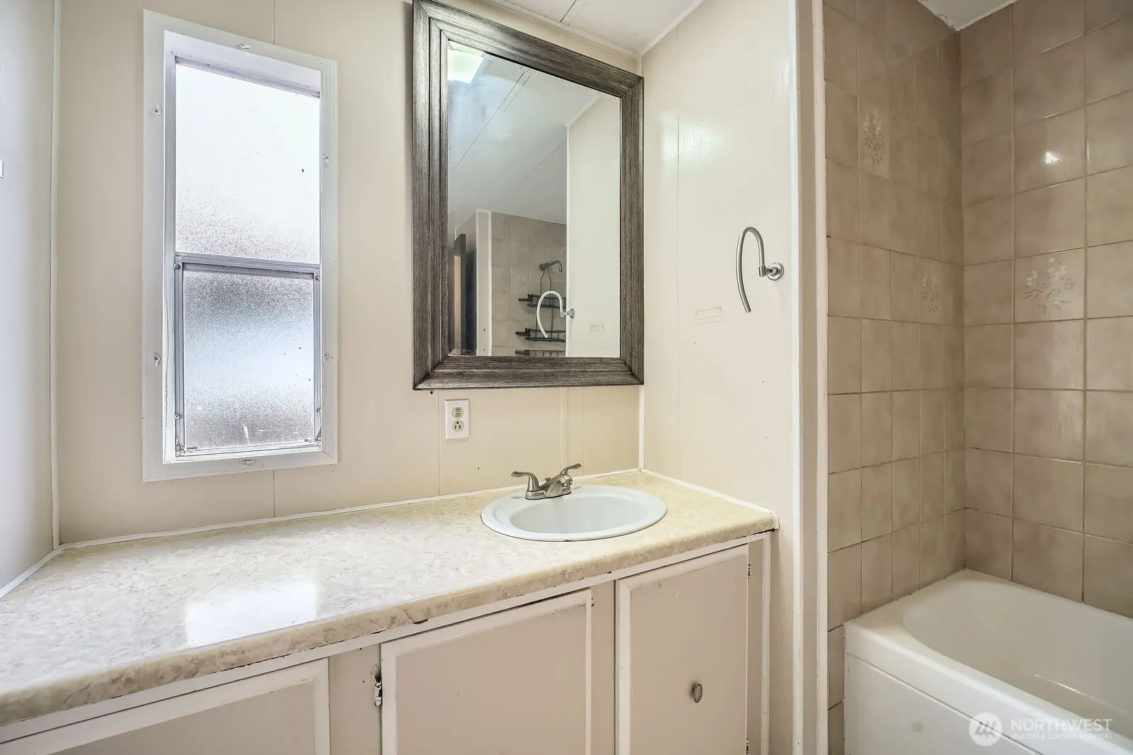 22608 112th Avenue SE, Kent, WA 98031