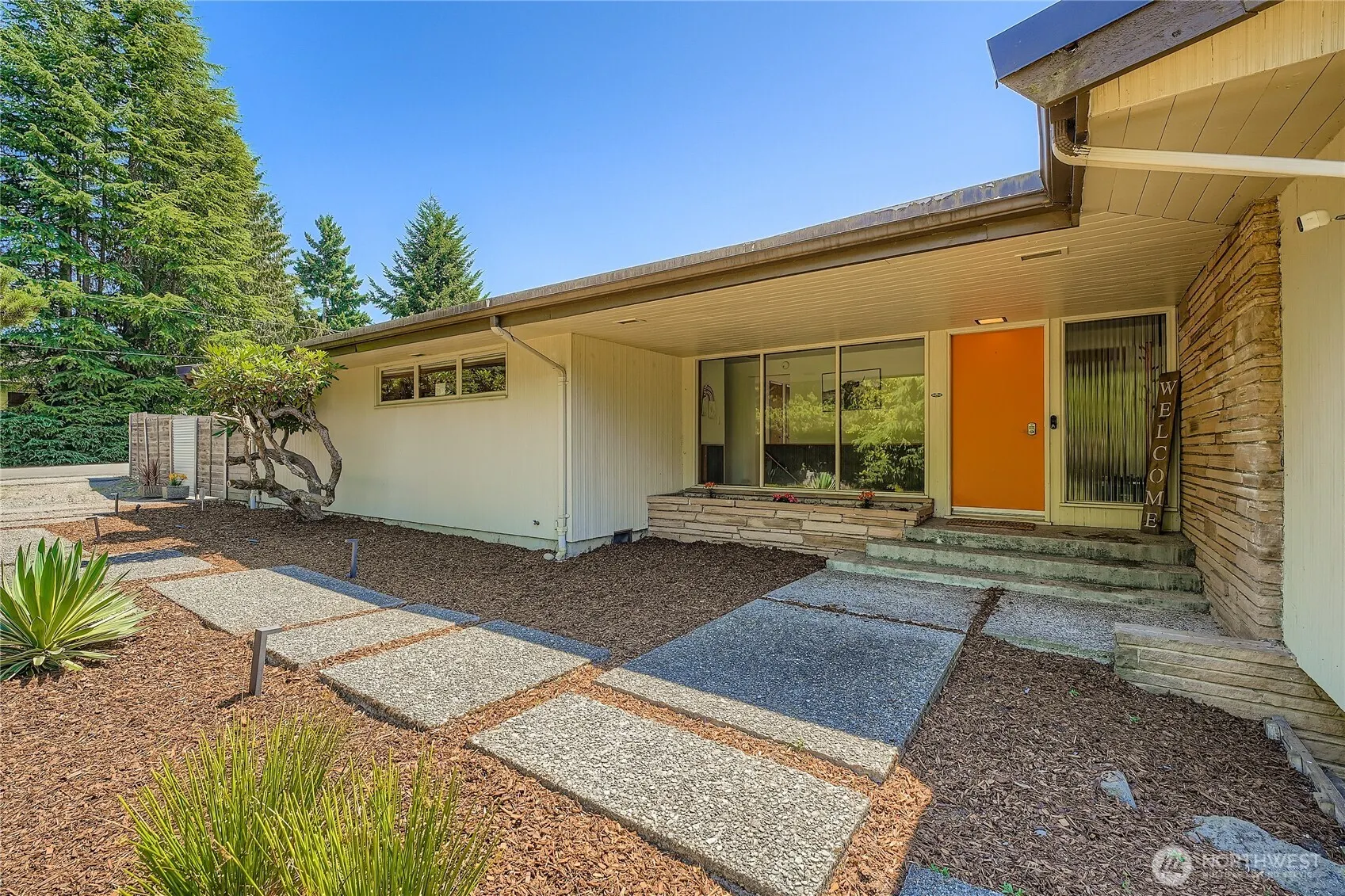 616 E Guiberson Street , Kent, WA 98030