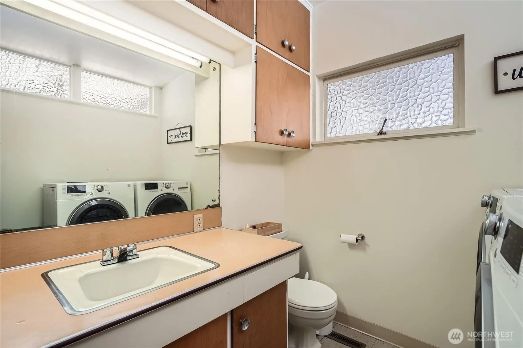 616 E Guiberson Street , Kent, WA 98030