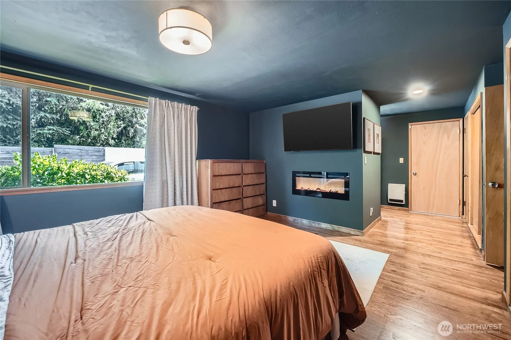 616 E Guiberson Street , Kent, WA 98030