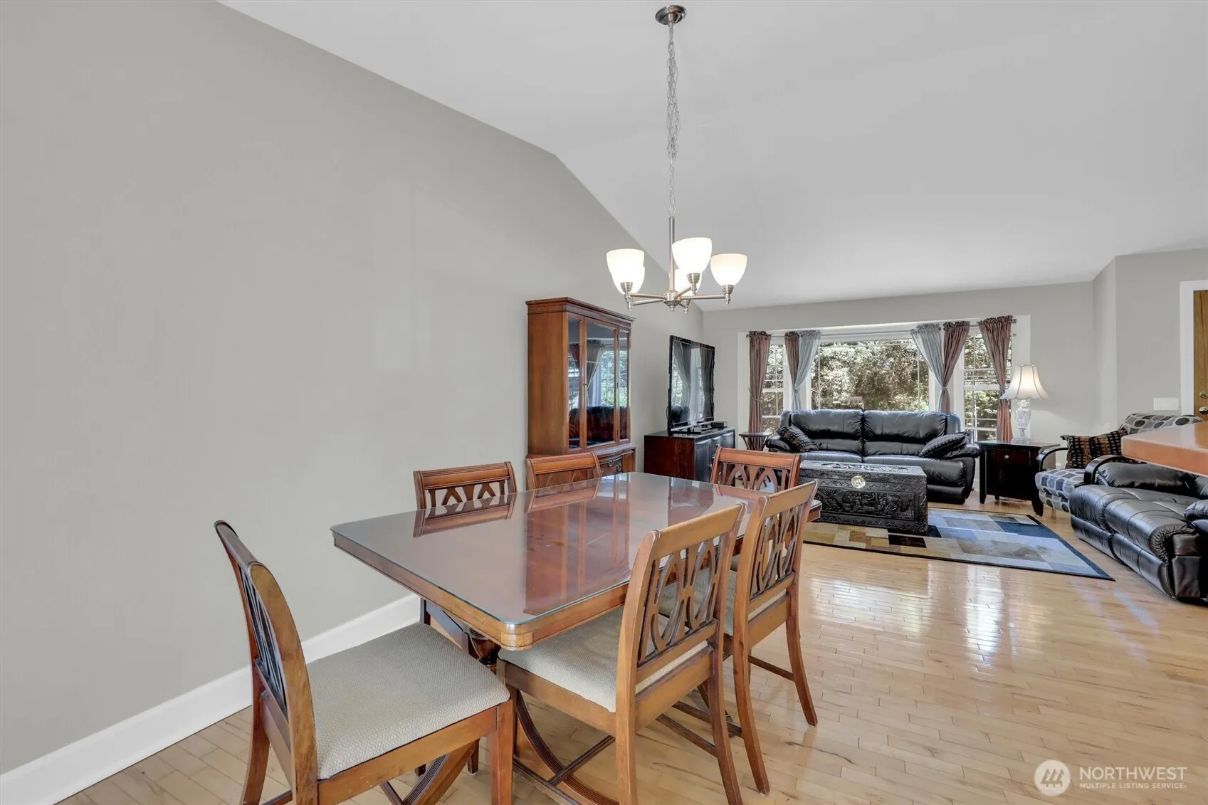 18803 156th Ave NE, Woodinville, WA 98072