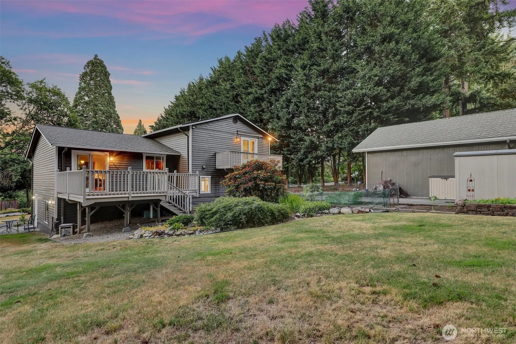 18803 156th Ave NE, Woodinville, WA 98072