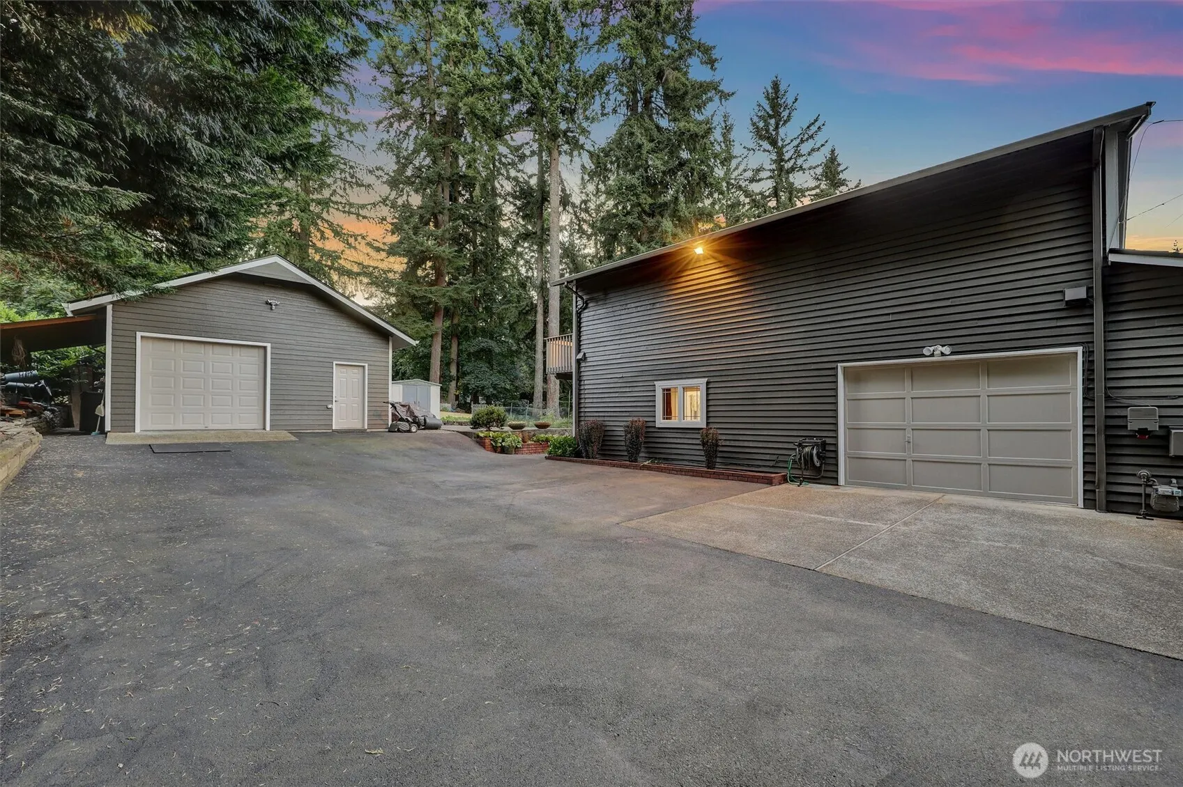 18803 156th Ave NE, Woodinville, WA 98072