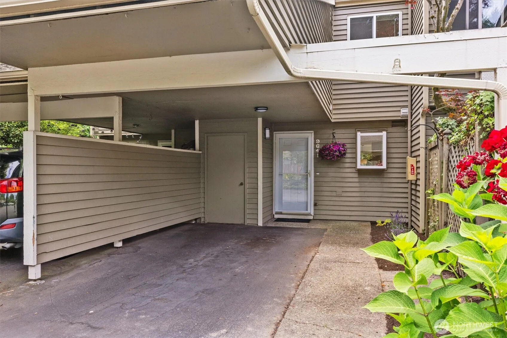 9641 NE 121st Lane , Kirkland, WA 98034