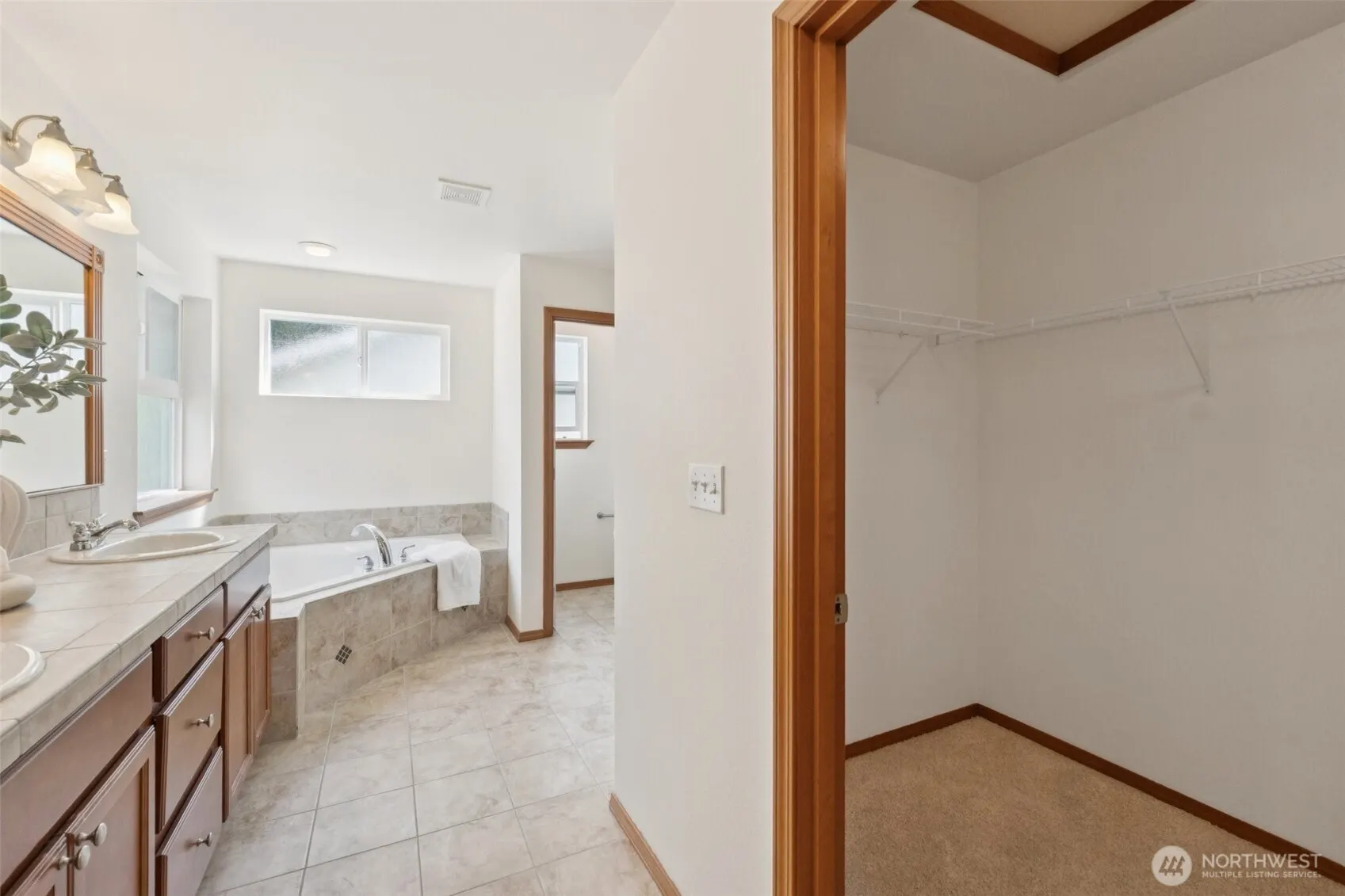 18231 2nd Place W #A, Bothell, WA 98012