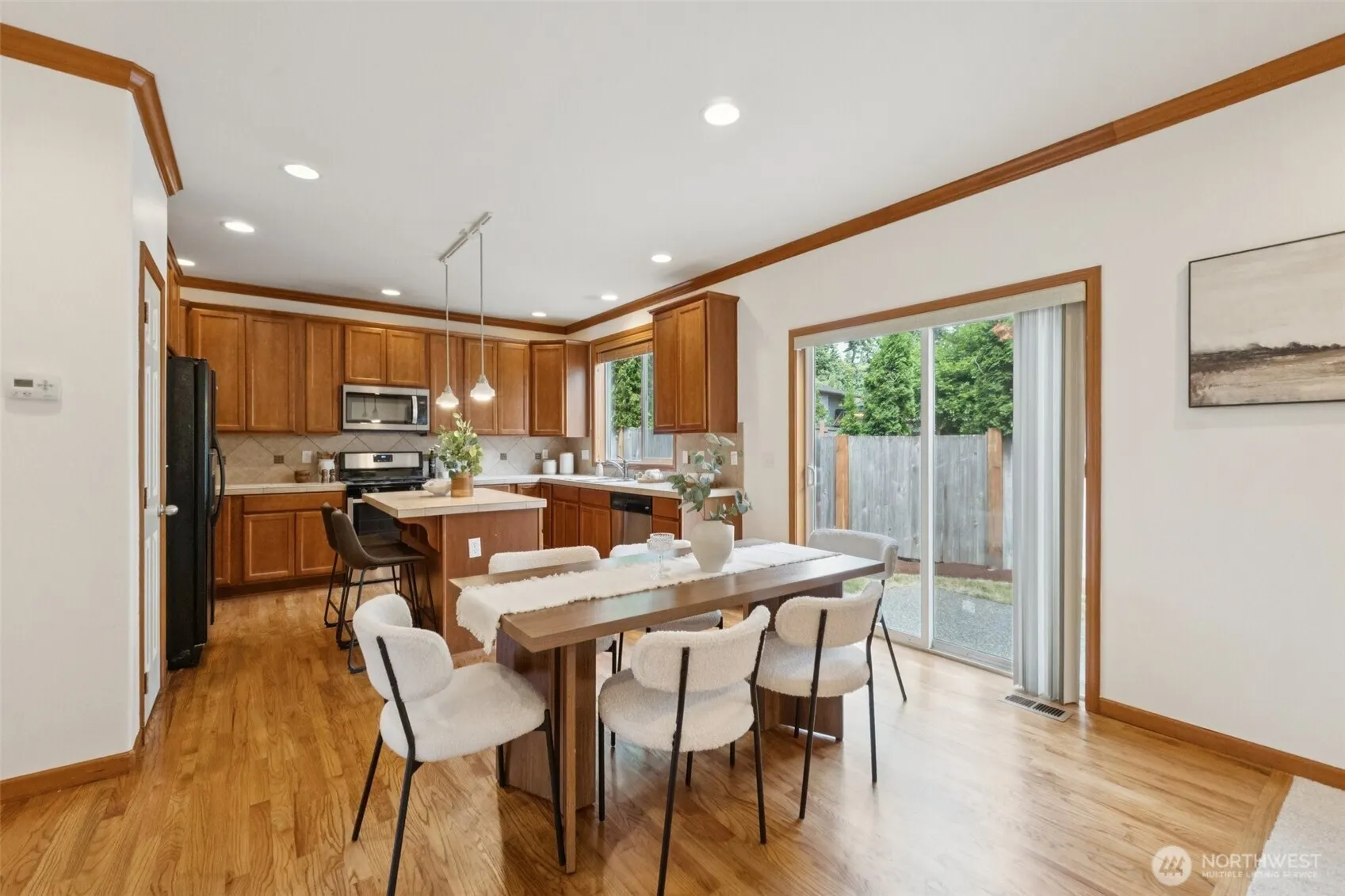 18231 2nd Place W #A, Bothell, WA 98012