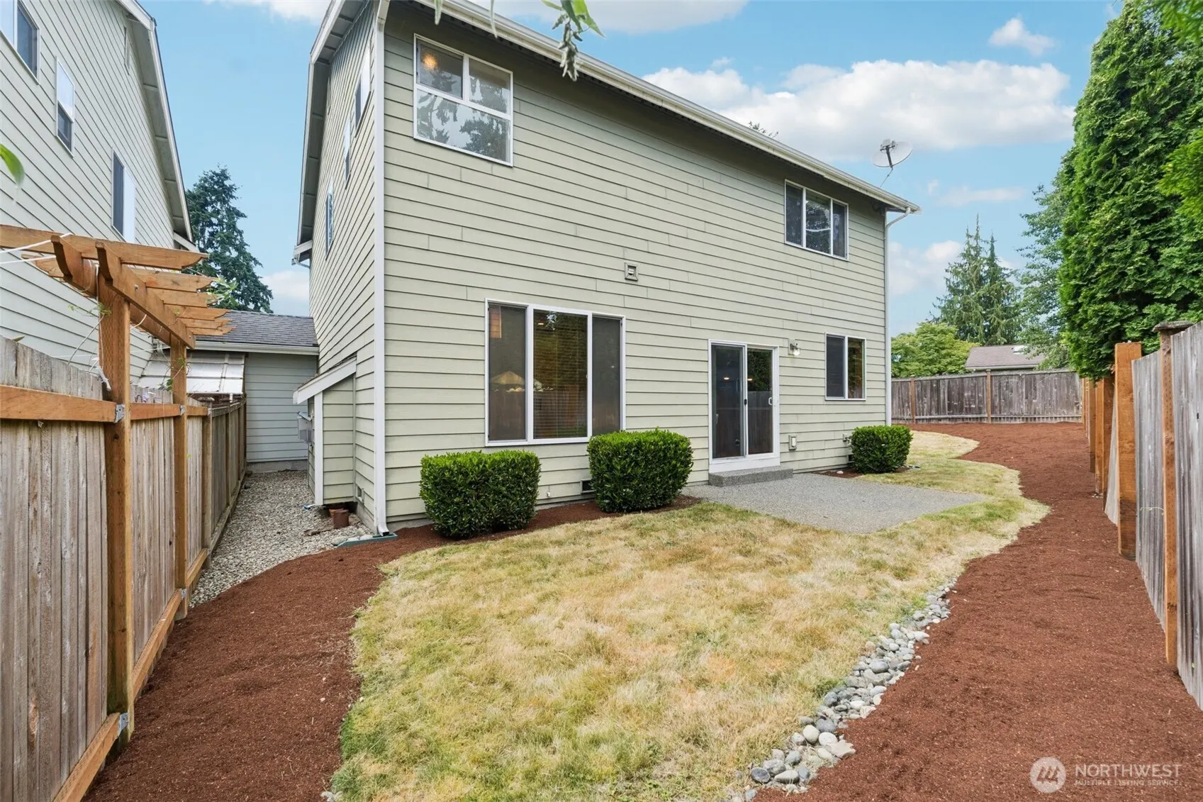 18231 2nd Place W #A, Bothell, WA 98012
