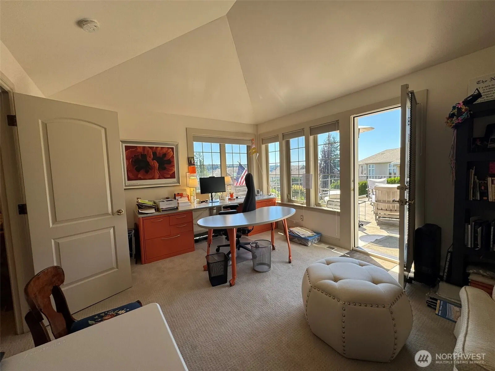 8479 NE Woodland Cove Drive , Kirkland, WA 98034