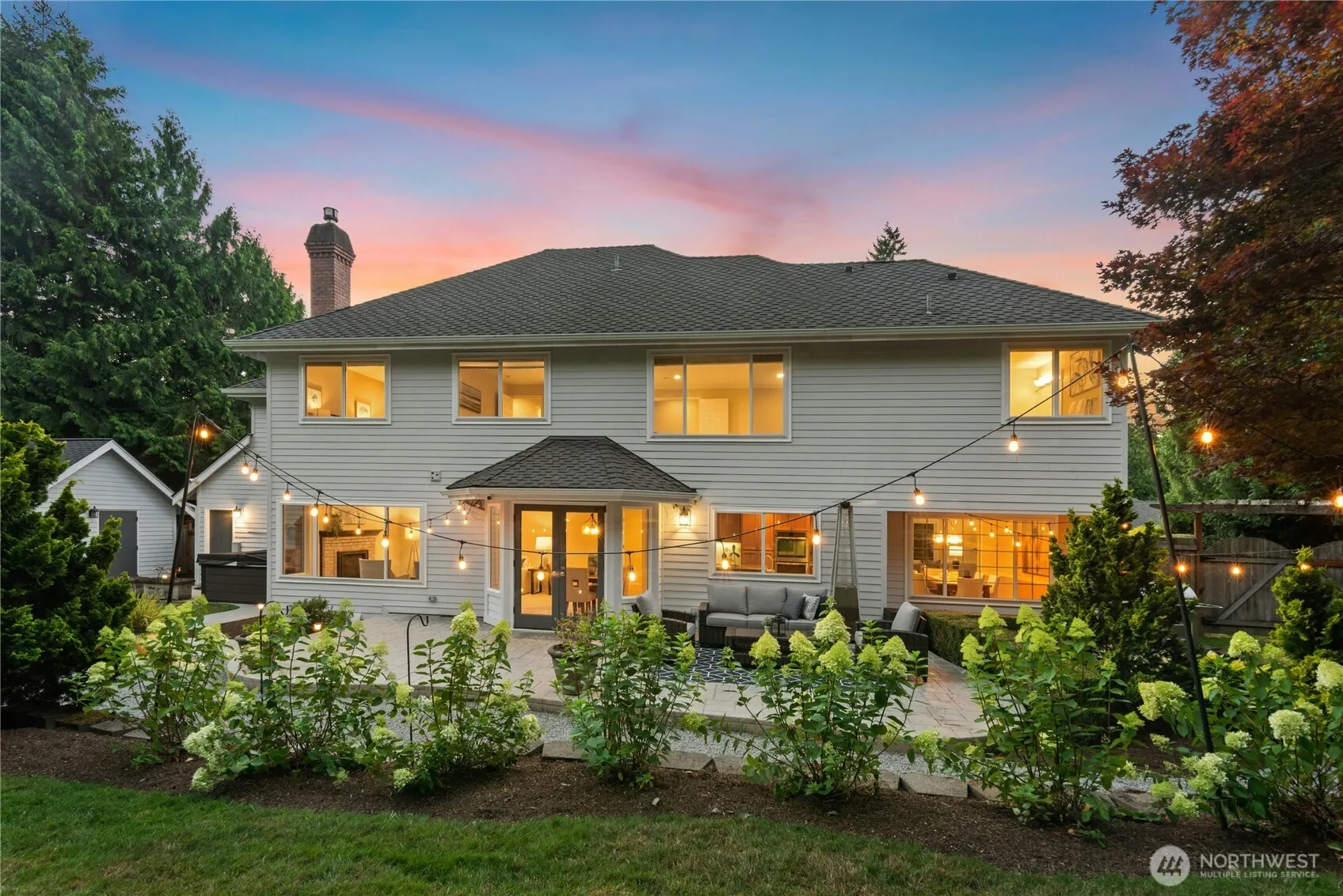 26007 NE 27th Drive , Redmond, WA 98053